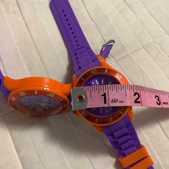 Diving watches, will need battery - Picture 5 of 11